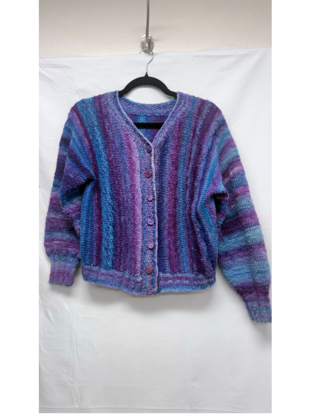 Women's Handmade Wool Knit Cardigan Sweater M Purple Blue